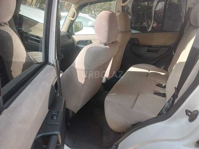 Mitsubishi Pajero io 2002, 261,000 km - 2.0 л - Bakı
