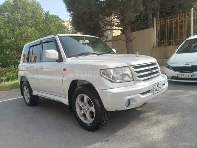Mitsubishi Pajero io 2002, 261,000 km - 2.0 л - Bakı