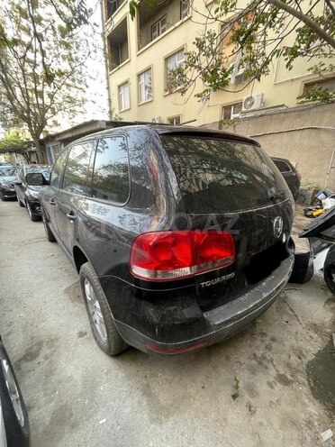 Volkswagen Touareg 2003, 125,000 km - 3.2 l - Bakı
