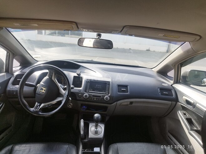 Honda Civic 2009, 287,116 km - 1.3 l - Bakı