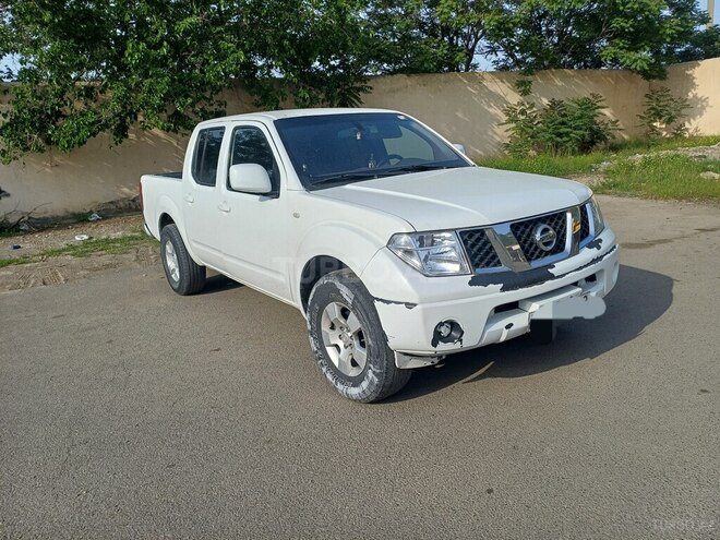 Nissan Navara 2010, 410,187 km - 2.5 l - Gəncə