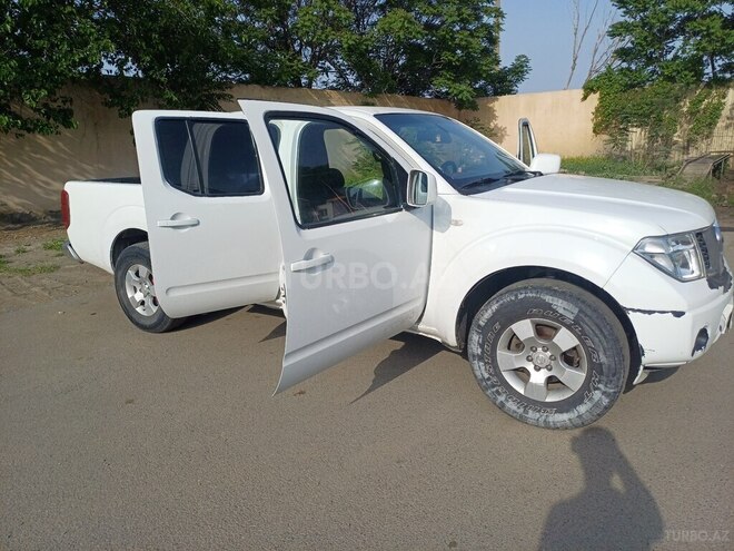 Nissan Navara 2010, 410,187 km - 2.5 l - Gəncə