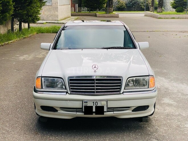 Mercedes C 230 1998, 354,788 km - 2.3 л - İsmayıllı