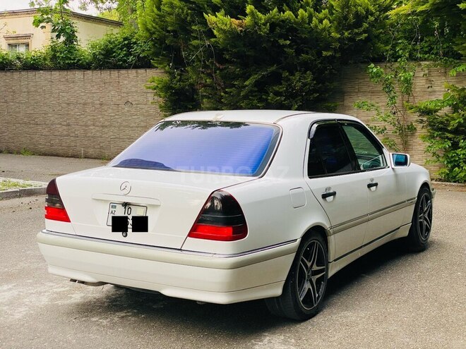 Mercedes C 230 1998, 354,788 km - 2.3 л - İsmayıllı