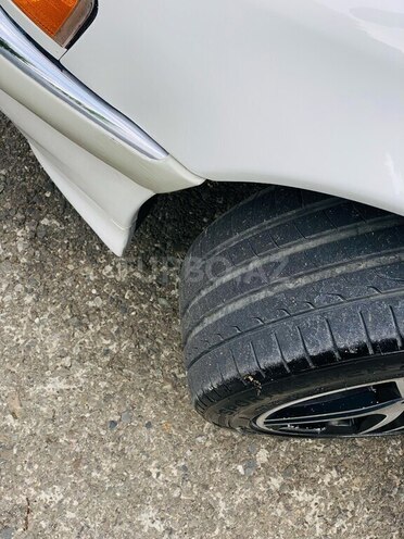 Mercedes C 230 1998, 354,788 km - 2.3 л - İsmayıllı