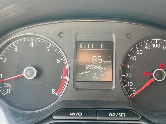 Volkswagen Polo 2019, 123,000 km - 1.6 l - Bakı