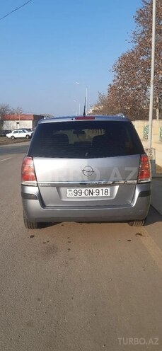 Opel Zafira 2007, 332,000 km - 1.9 l - Ağstafa