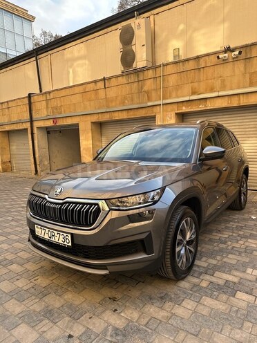 Skoda Kodiaq 2023, 56,000 km - 2.0 л - Bakı