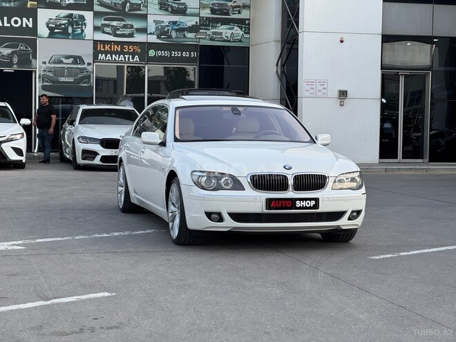 BMW 740-12