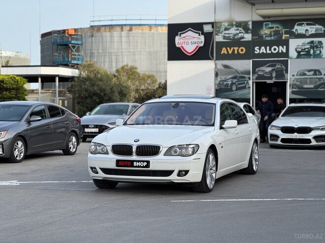 BMW 740-2
