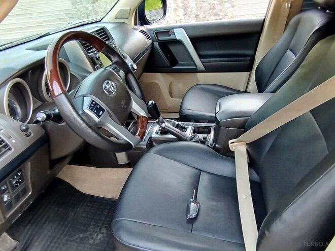 Toyota Land Cruiser Prado 2010, 165,000 km - 2.7 l - Şəki