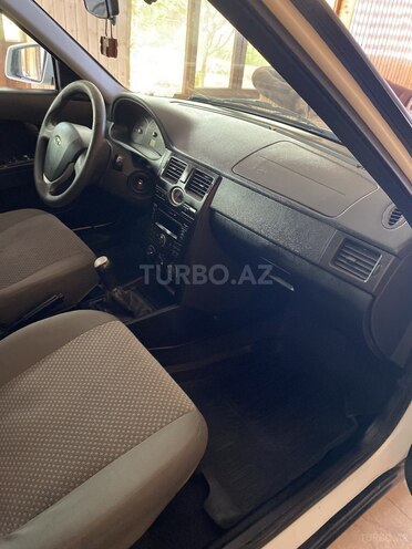 LADA (VAZ) Priora 2013, 260,000 km - 1.6 l - Şirvan