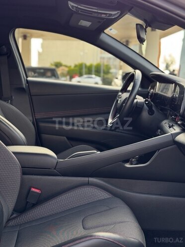 Hyundai  2023, 13,000 km - 1.6 l - Bakı