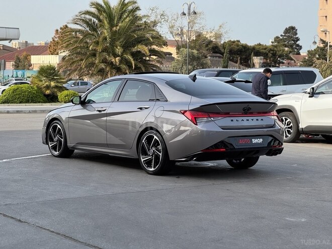 Hyundai  2023, 13,000 km - 1.6 l - Bakı