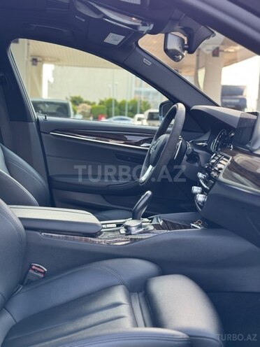 BMW 530 2018, 69,000 km - 2.0 l - Bakı
