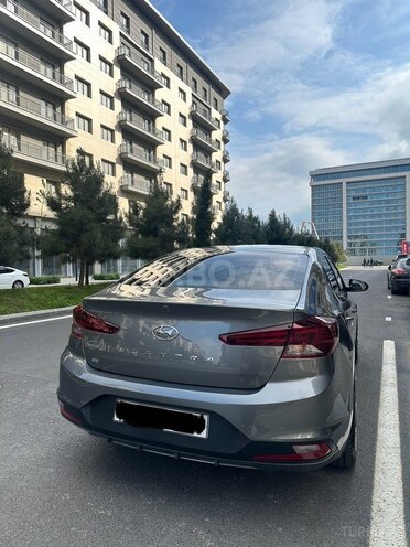 Hyundai Elantra 2019, 166,245 km - 2.0 l - Bakı