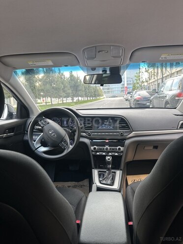 Hyundai Elantra 2019, 166,245 km - 2.0 l - Bakı