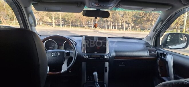 Toyota Land Cruiser Prado 2010, 189,000 km - 2.7 л - Şirvan