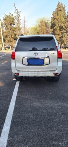 Toyota Land Cruiser Prado 2010, 189,000 km - 2.7 л - Şirvan