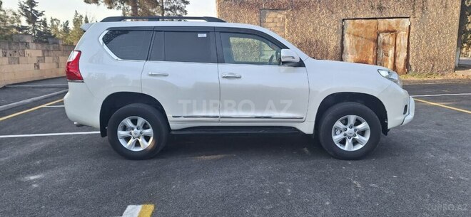 Toyota Land Cruiser Prado 2010, 189,000 km - 2.7 л - Şirvan