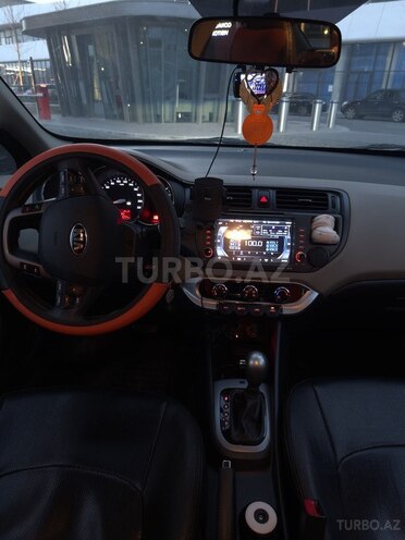 Kia Rio 2015, 142,000 km - 1.4 l - Bakı