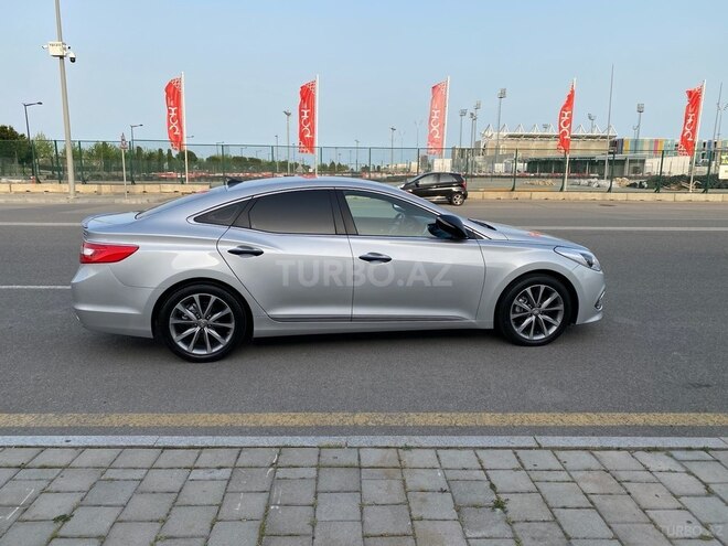 Hyundai Grandeur 2015, 179,000 km - 2.2 л - Bakı