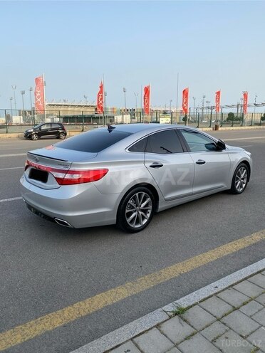 Hyundai Grandeur 2015, 179,000 km - 2.2 л - Bakı