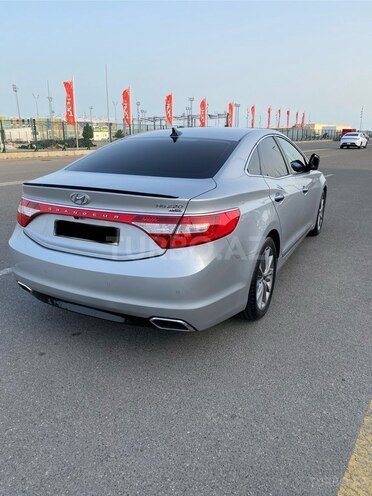 Hyundai Grandeur 2015, 179,000 km - 2.2 л - Bakı