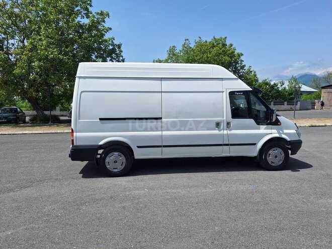 Ford Transit 2002, 245,000 km - 2.4 l - Qəbələ