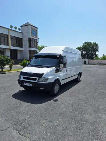 Ford Transit 2002, 245,000 km - 2.4 l - Qəbələ
