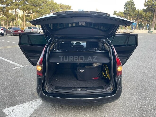 Renault Megane-21
