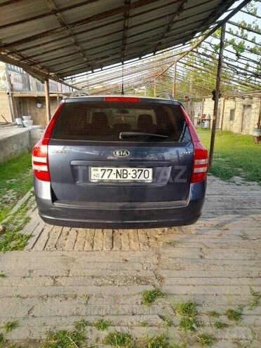 Kia Ceed 2007, 355 km - 1.6 l - Qobustan