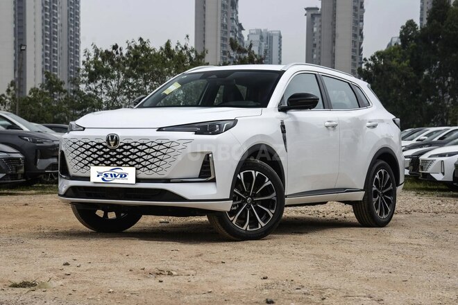 Changan CS 55 Plus 2025, 0 km - 1.5 л - Bakı