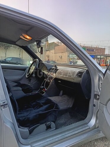 Mercedes C 220 d 1998, 483,206 km - 2.2 л - Bakı