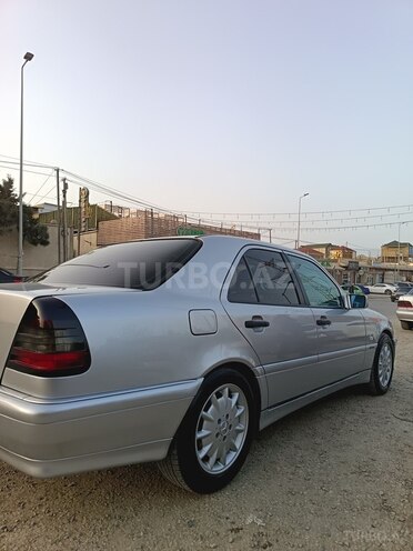 Mercedes C 220 d 1998, 483,206 km - 2.2 л - Bakı