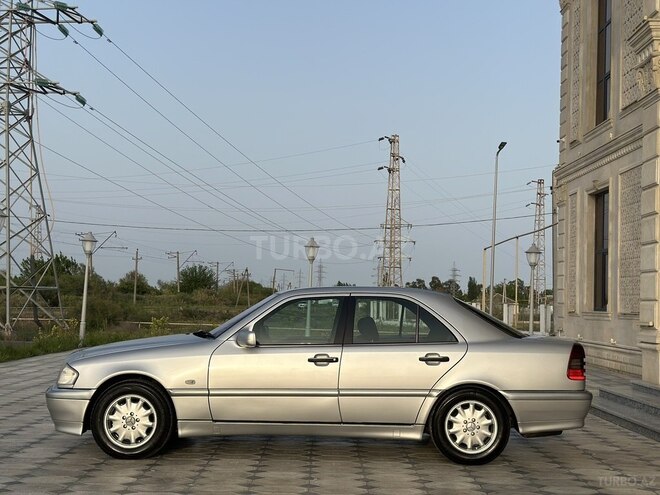 Mercedes C 200 1999, 309,746 km - 2.0 л - Saatlı