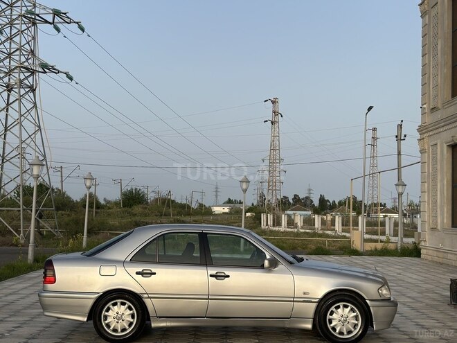 Mercedes C 200 1999, 309,746 km - 2.0 л - Saatlı