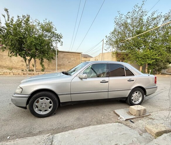 Mercedes C 180 1994, 430,860 km - 1.8 l - Bakı
