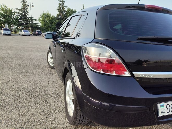 Opel Astra 2009, 174,000 km - 1.4 l - Gəncə