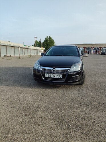 Opel Astra 2009, 174,000 km - 1.4 l - Gəncə