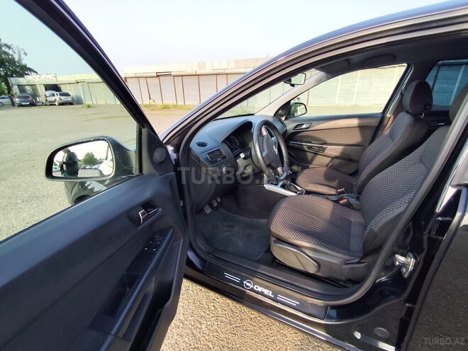 Opel Astra 2009, 174,000 km - 1.4 l - Gəncə