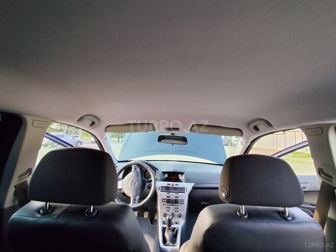 Opel Astra 2009, 174,000 km - 1.4 l - Gəncə