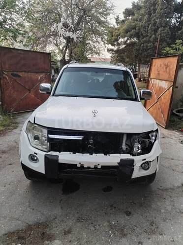 Mitsubishi Pajero 2007, 250,523 km - 3.8 л - Bakı