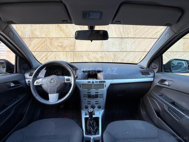 Opel Astra 2009, 298,000 km - 1.4 l - Gəncə