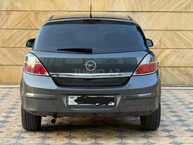 Opel Astra 2009, 298,000 km - 1.4 l - Gəncə