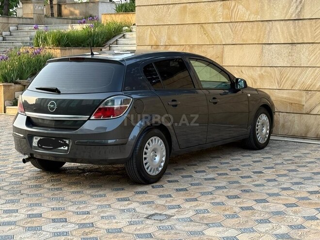 Opel Astra 2009, 298,000 km - 1.4 l - Gəncə