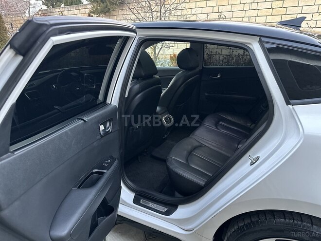 Kia K5 2016, 112,000 km - 2.0 l - Şəki