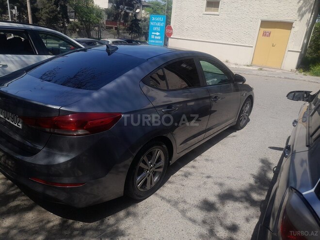 Hyundai Elantra 2016, 180,000 km - 2.0 l - Bakı
