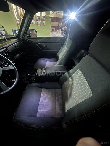 LADA (VAZ) Niva 2018, 79,000 km - 1.7 l - Gəncə