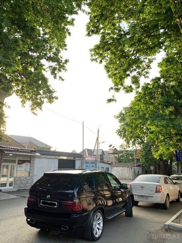 BMW X5 2004, 286,000 km - 4.8 l - Gəncə
